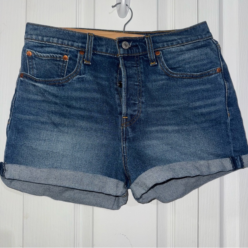 Levi Shorts